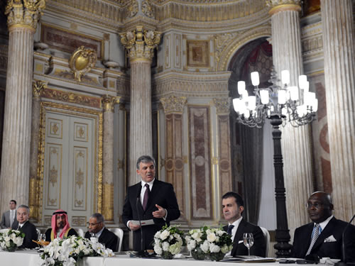 “İslami Çalışmalar Merkezi’nin Etkileri İslam Dünyası ve Ötesine Yayılıyor”